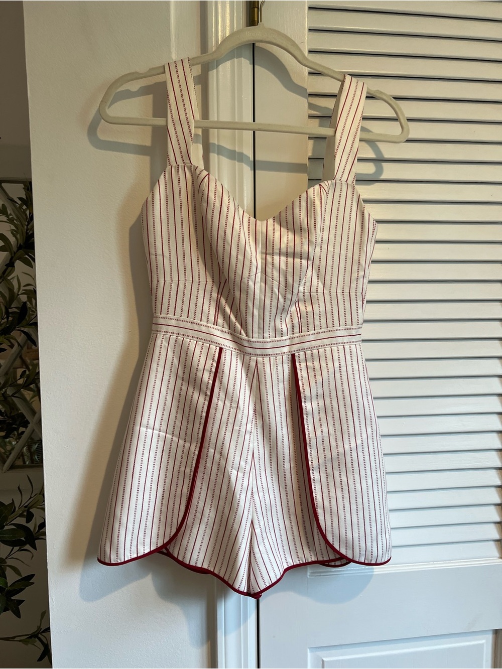 Alexis Jemma White Romper with Red Pinstripes- Size XS - Picture 7 of 7